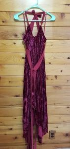 BCBG Cross back 2 strap red velvet